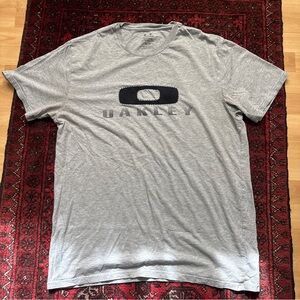 Oakley Embroidered Tee-Shirt Mens Size XL